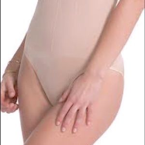 NWT Assets by SPANX Red Hot Label: Flawless High Waist Panty